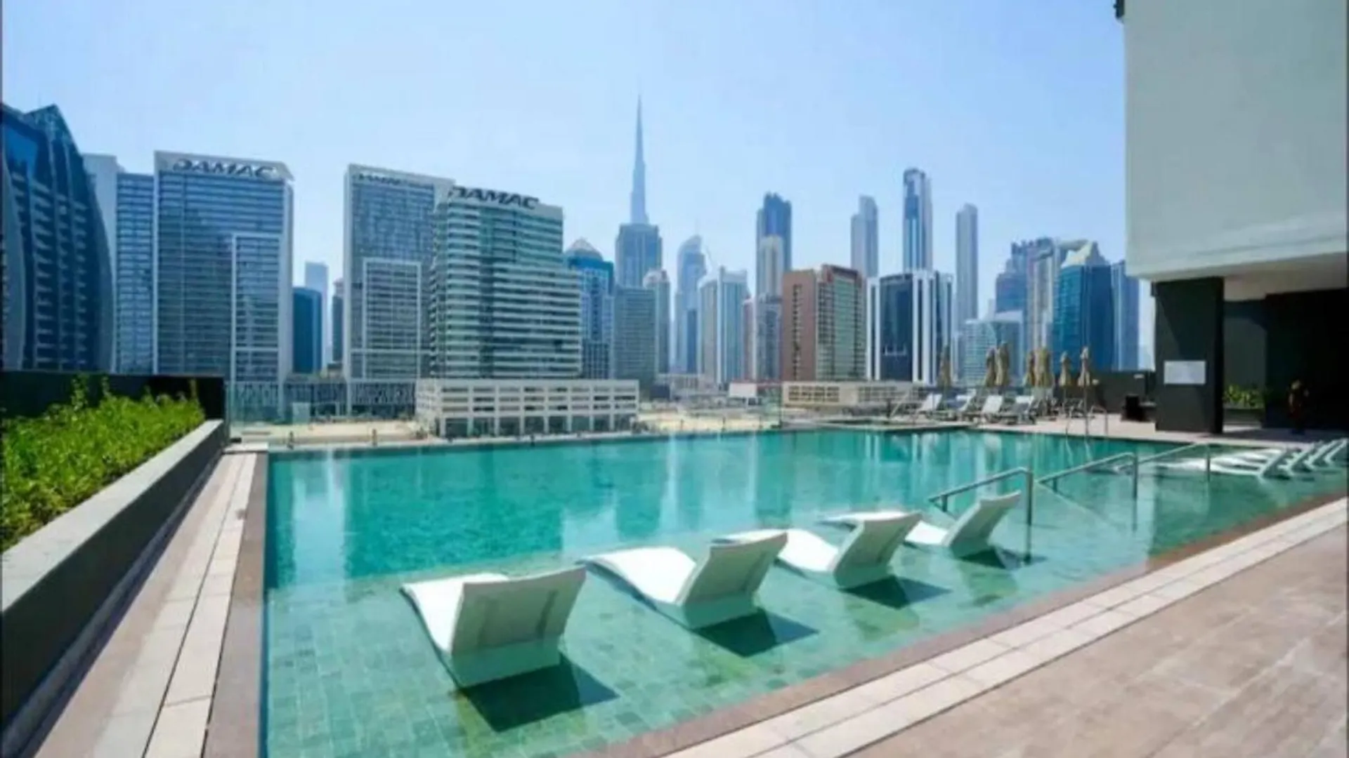 Апартаменты Spacious 1Bedroom, Burj Views, Infinity Pool Jacuzzi Дубай