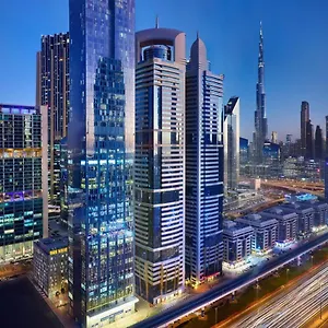 4* מלון By Marriott Sheikh Zayed Road,