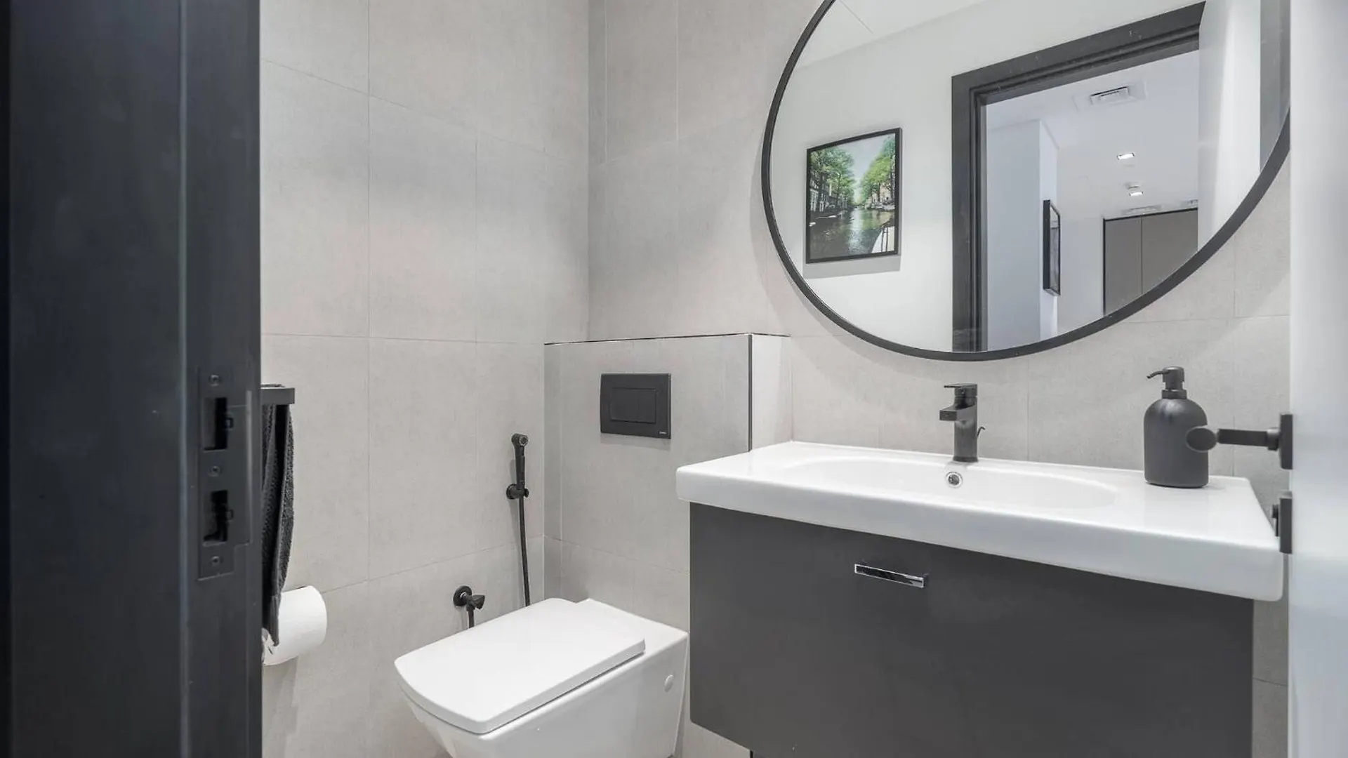 Spacious 1Bedroom, Burj Views, Infinity Pool Jacuzzi Dubaj 0*,