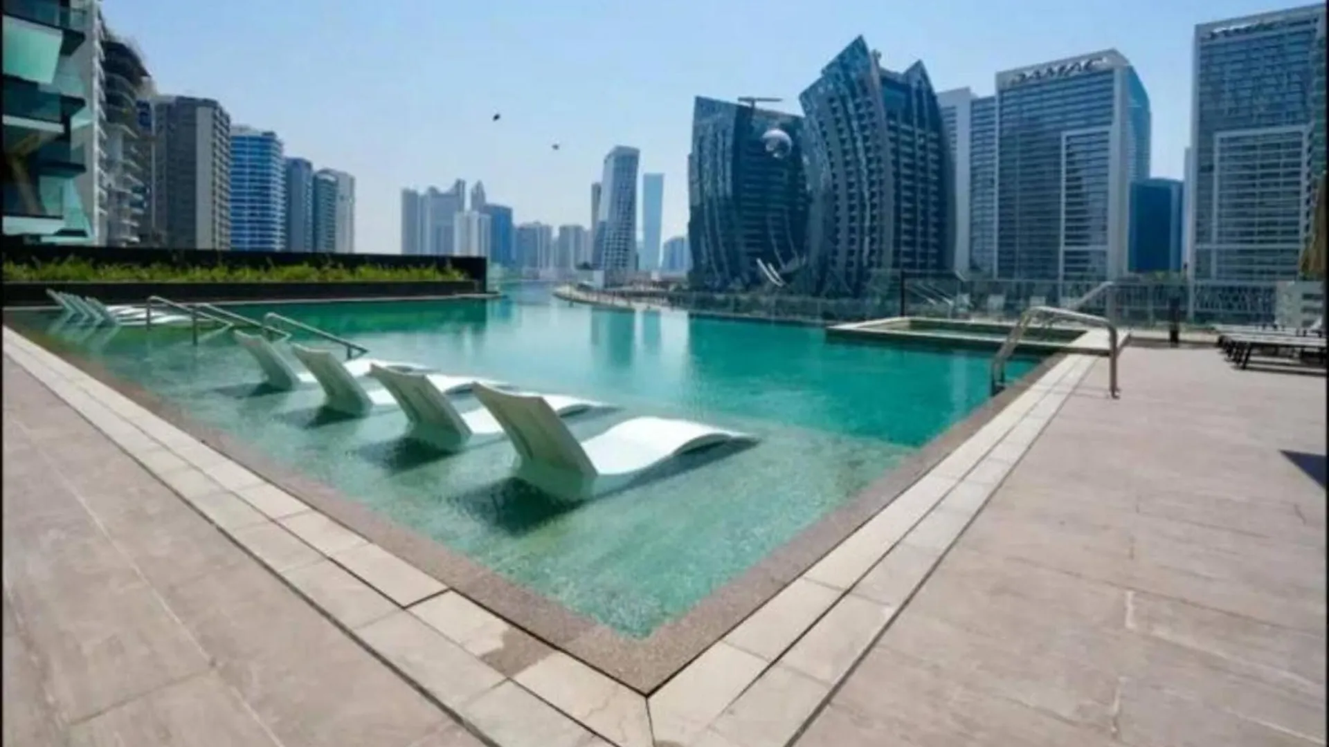 Spacious 1Bedroom, Burj Views, Infinity Pool Jacuzzi Dubai 0*,